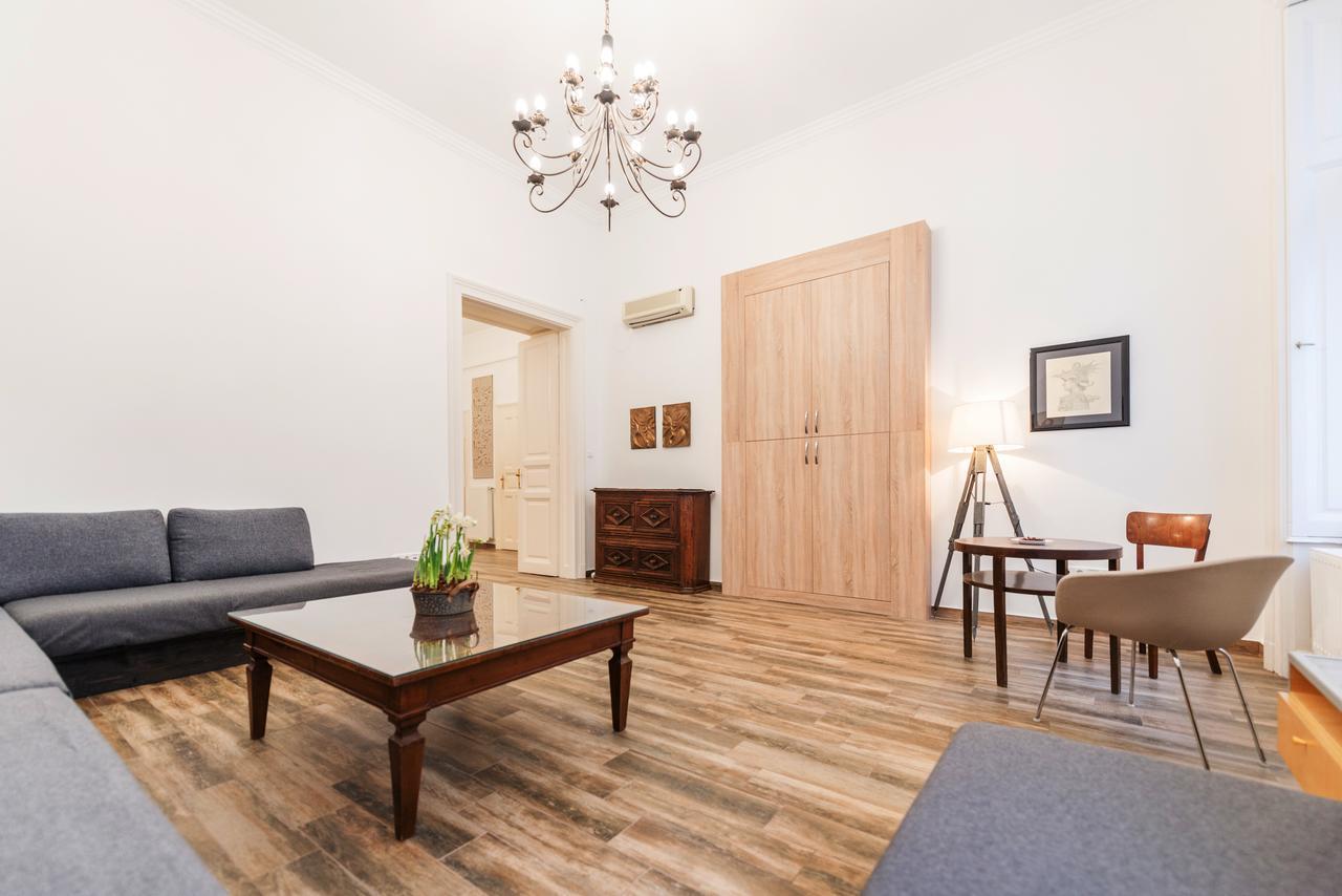 Family And Friends Apartment Budapeşte Dış mekan fotoğraf